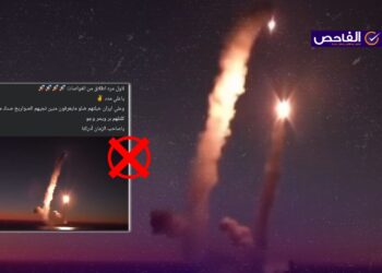 الفيديو لهجوم روسي على أوكرانيا عام 2022 وليس لقصف من غواصات إيرانية!