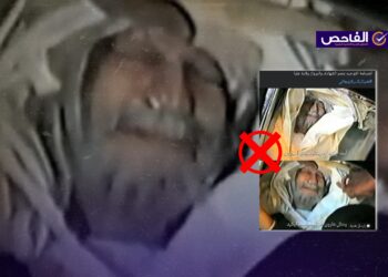 الصورتان تعودان لتشييع محمد الشيرازي وليستا لجثمان علي لاريجاني!